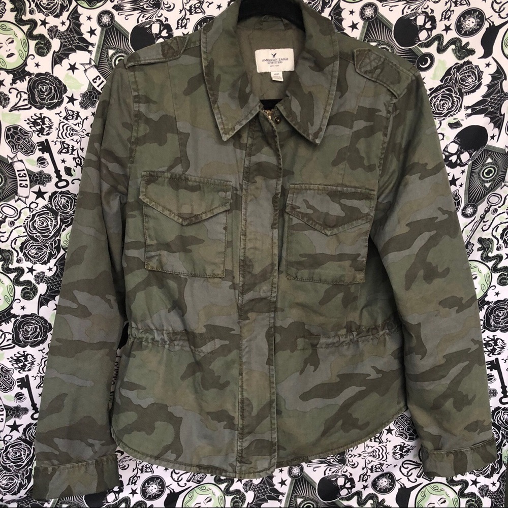 American Eagle Cameo Jacket